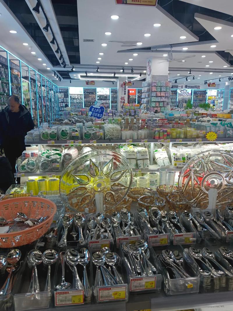 荆门零售市场洞察：线下门店与线上平台的双重发展